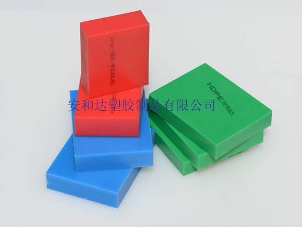 PE板為什么需要做多點(diǎn)錨固？
